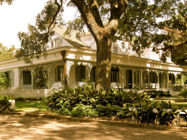 Ghost to Coast: Myrtles Plantation in Louisiana – GHOSTLANDIA