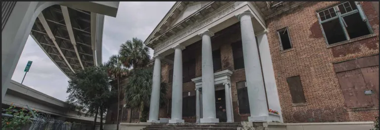 The “Devil School” in Jacksonville, Florida