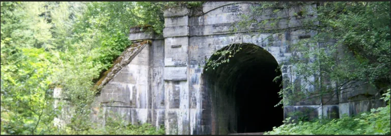 Avalanche Specters in the Cascade Tunnel in Washington