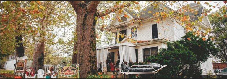 Mystery Ghosts at Periwinkle Place Manor in Iowa