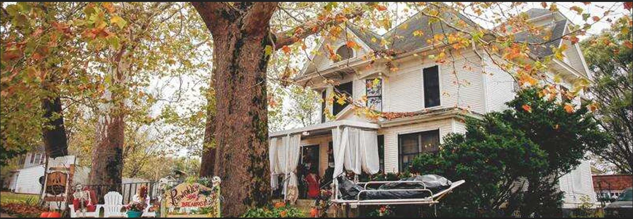 Mystery Ghosts at Periwinkle Place Manor in Iowa